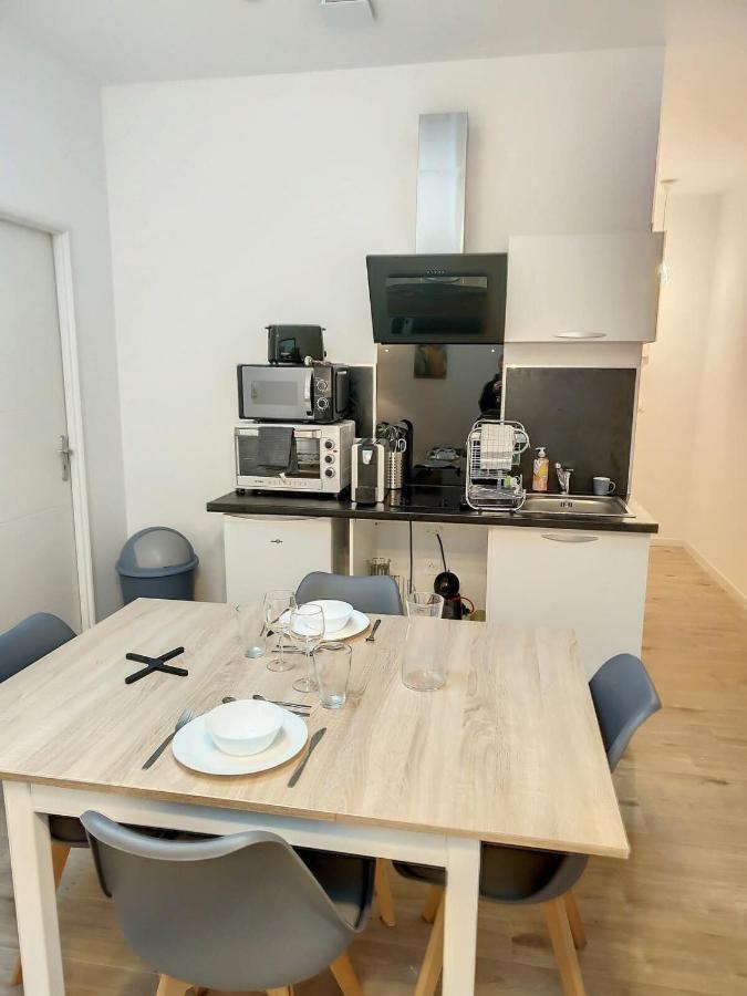 Grand Appart Duplex 6 Pers Gare Wifi Lejlighed Saint-Quentin  Eksteriør billede